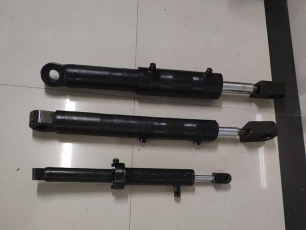 液体粘滞阻尼器